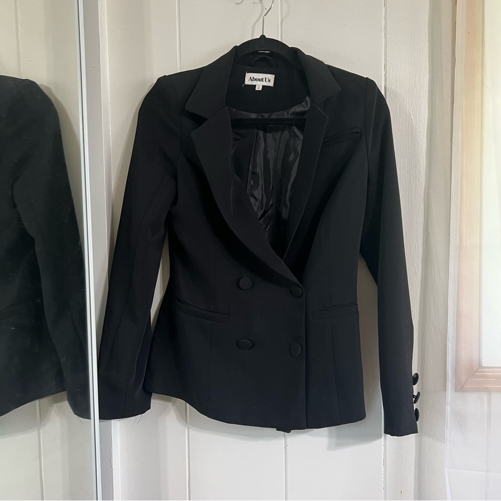 Revolve About Us - Amber Blazer View 3